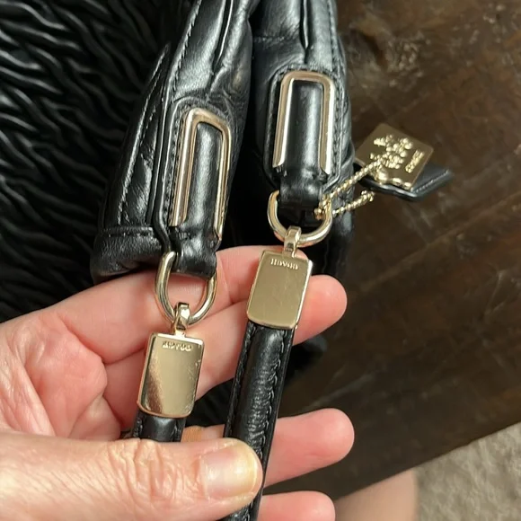 Coach Madison Gathered Twist Phoebe Bag - Picture 4 of 9